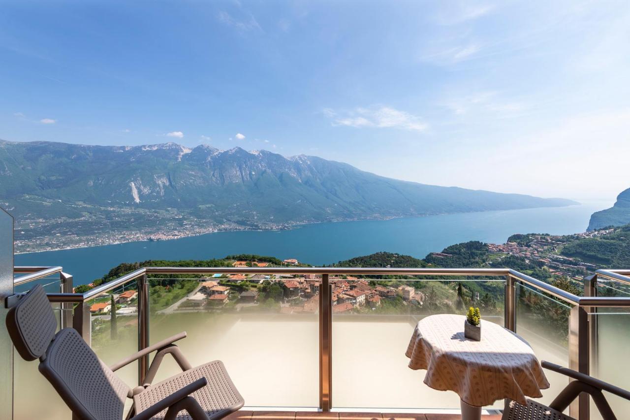 Hotel Pineta Campi Tremosine Bagian luar foto