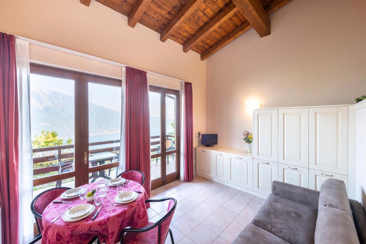 Hotel Pineta Campi Tremosine Bagian luar foto