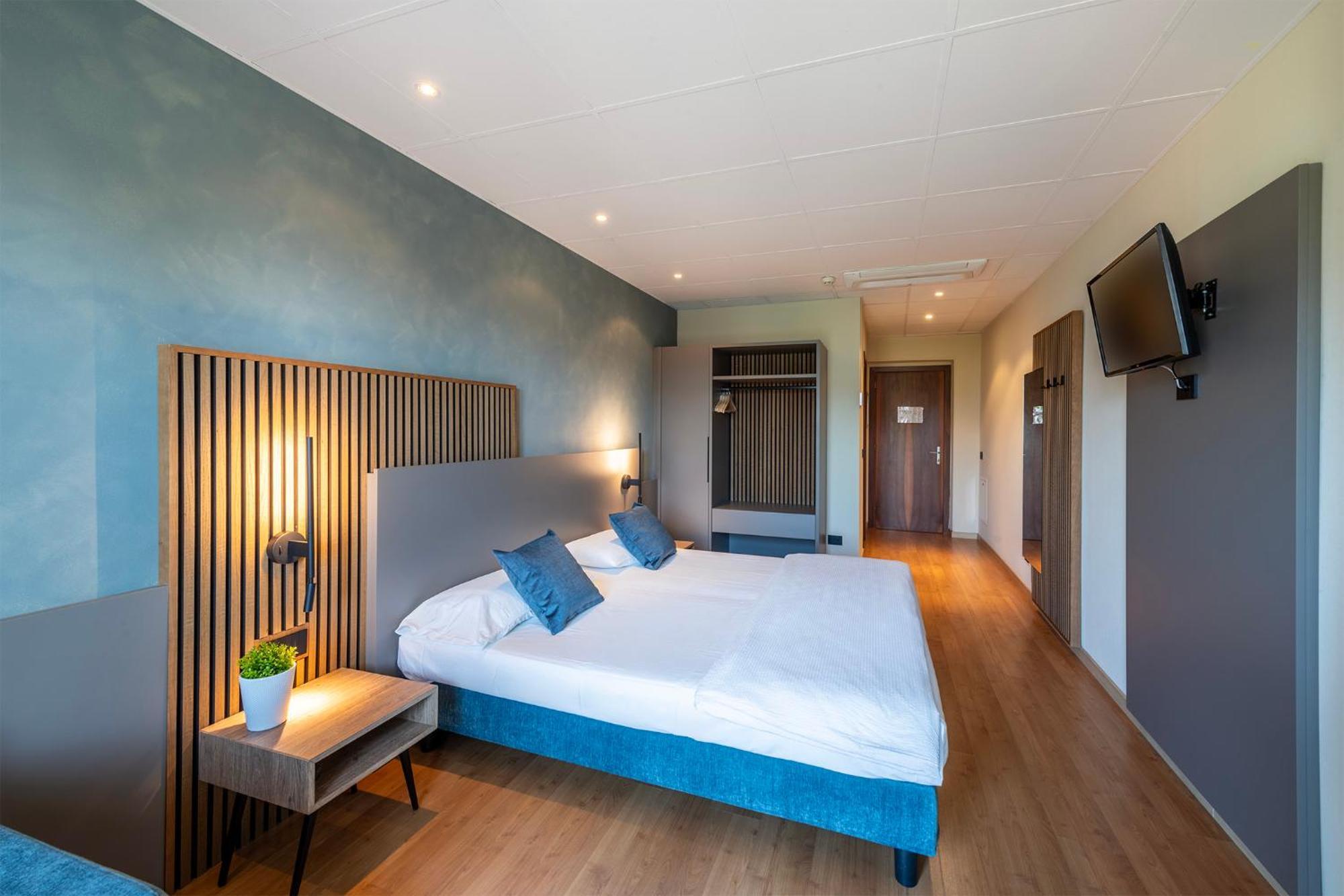Hotel Pineta Campi Tremosine Bagian luar foto